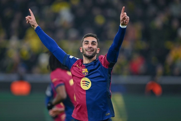 费兰：我们坚持到最后逆转取胜，要享受这个冠军&并渴望赢得更多